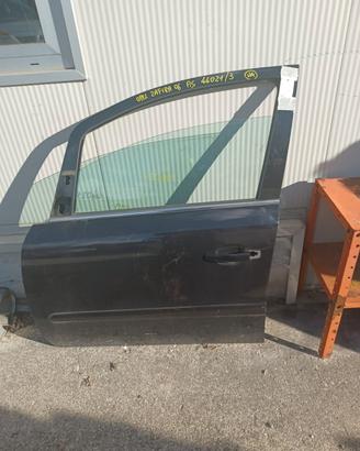 PORTA ANTERIORE SX Opel Zafira 1.9 Cdti anno 2006