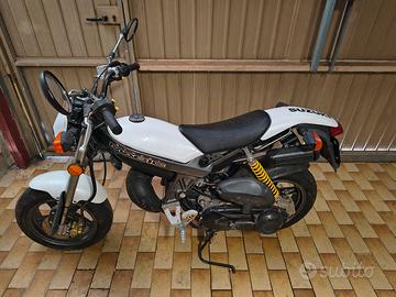 Suzuki Street 50 