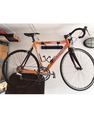 Bici pinarello piu casco