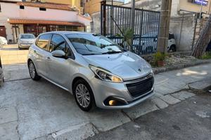 Peugeot 208 82CV 5 porte Allure