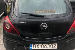 Auto opel