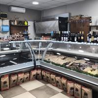 attrezzature macelleria salumeria banchi e cella