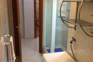 MONOLOCALE IN CORSO CASALE : 330 EURO minime spese