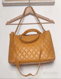 Borsa in vera pelle color senape a mano e tracolla