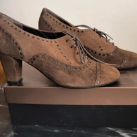 Scarpe in camoscio marroni 37.5