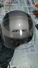 casco pari al nuovo