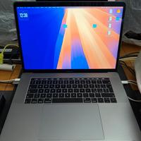 Macbook Pro 15” - i7 2,6 GHz - 16 GB RAM - 512 SSD