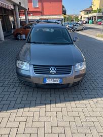 Volkswagen Passat 1.9 TDI/101 CV Var. Business