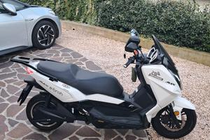 scooter  elettrico 