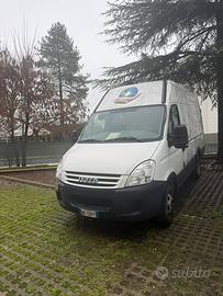 Iveco daily 3.0d 145cv gemellate extra lungo