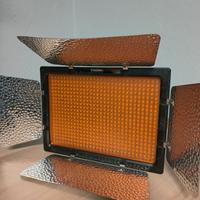 LED YONGNUO 600 per Video/Foto
