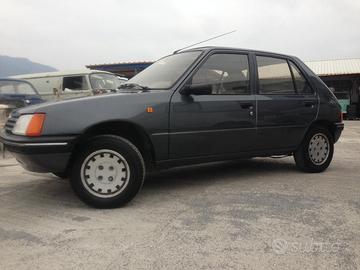 PEUGEOT 205 GT