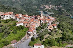 RUSTICO A PIETRABRUNA