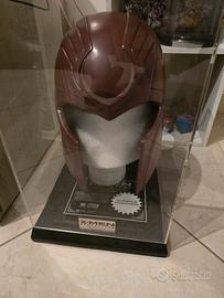 elmo di magneto marvel