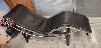 Chaise lounge Le Corbusier