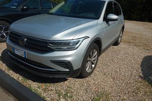 Volkswagen Tiguan 2.0 tdi Life 150cv dsg