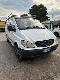 Mercedes Vito 111CD