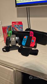 Set Nintendo switch con 4 giochi, doppi Joy-Con e 