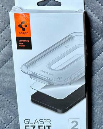 1 Vetrino per iphone 13 Pro Max e 1 per 13/13 Pro