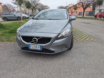 Volvo V49 Business