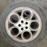 4 Gomme invernali Pirelli 205 55 r16 con cerchi