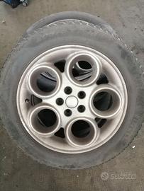 4 Gomme invernali Pirelli 205 55 r16 con cerchi