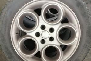 4 Gomme invernali Pirelli 205 55 r16 con cerchi