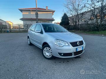 Polo neopatentati solo 51000km benzina