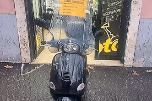 Piaggio Vespa 150 4T - 2000 - PERMUTE