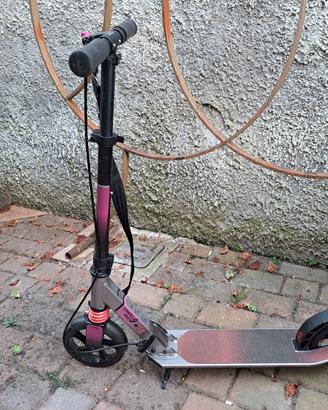 monopattino oxelo mid 9