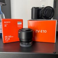 Sony ZV E 10 con due obbiettivi 16-50e 50mm f1.8