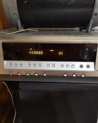 amplificatore Onkio, soundbar Polkaudio, sub-Jamo