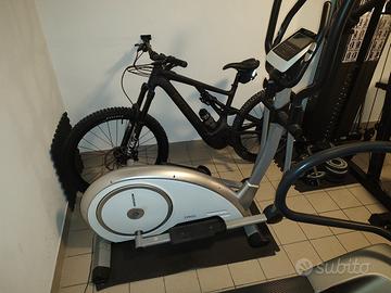Attrezzi palestra 