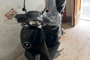 Aprilia Scarabeo