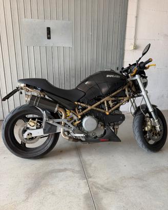 DUCATI MONSTER 620i