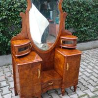 mobile specchiera radica 