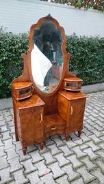 mobile specchiera radica 