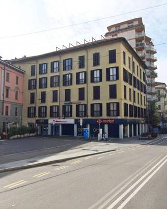 Immobile di 281 m² con 2 locali a Bergamo