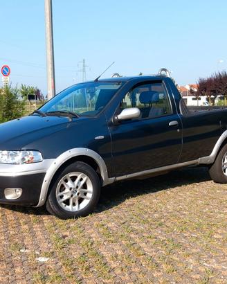 Fiat Strada Pick-Up Malibu 1.9 JTD