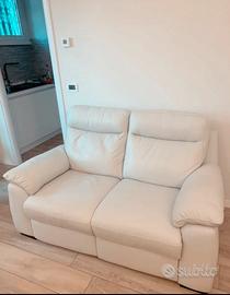 Divano doppio motore relax by Natuzzi