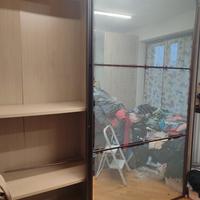 Armadio co ante scorrevoli a specchio