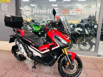 HONDA X-ADV 750 TUTTO INCLUSO ANCHE PASSAGGIO!