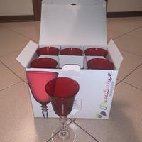 Calici Pasabahce in vetro rosso