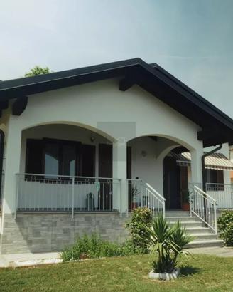 VILLA INDIPENDENTE PONDERANO
