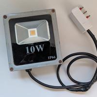 Faro ip 66 10w da esterno