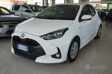 TOYOTA Yaris 1.5 Hybrid 5 porte Business