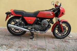 Moto Guzzi V 35 IMOLA - 1981