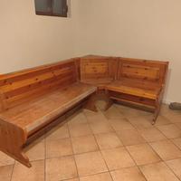 panca angolare con contenitore 
