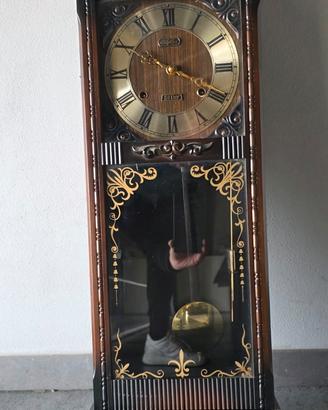 Orologio a pendolo da muro 