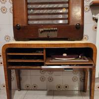 Radio d'epoca Siemens 640